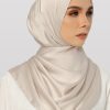 Anecdotte Reed Satin Shawl Pearl White Right