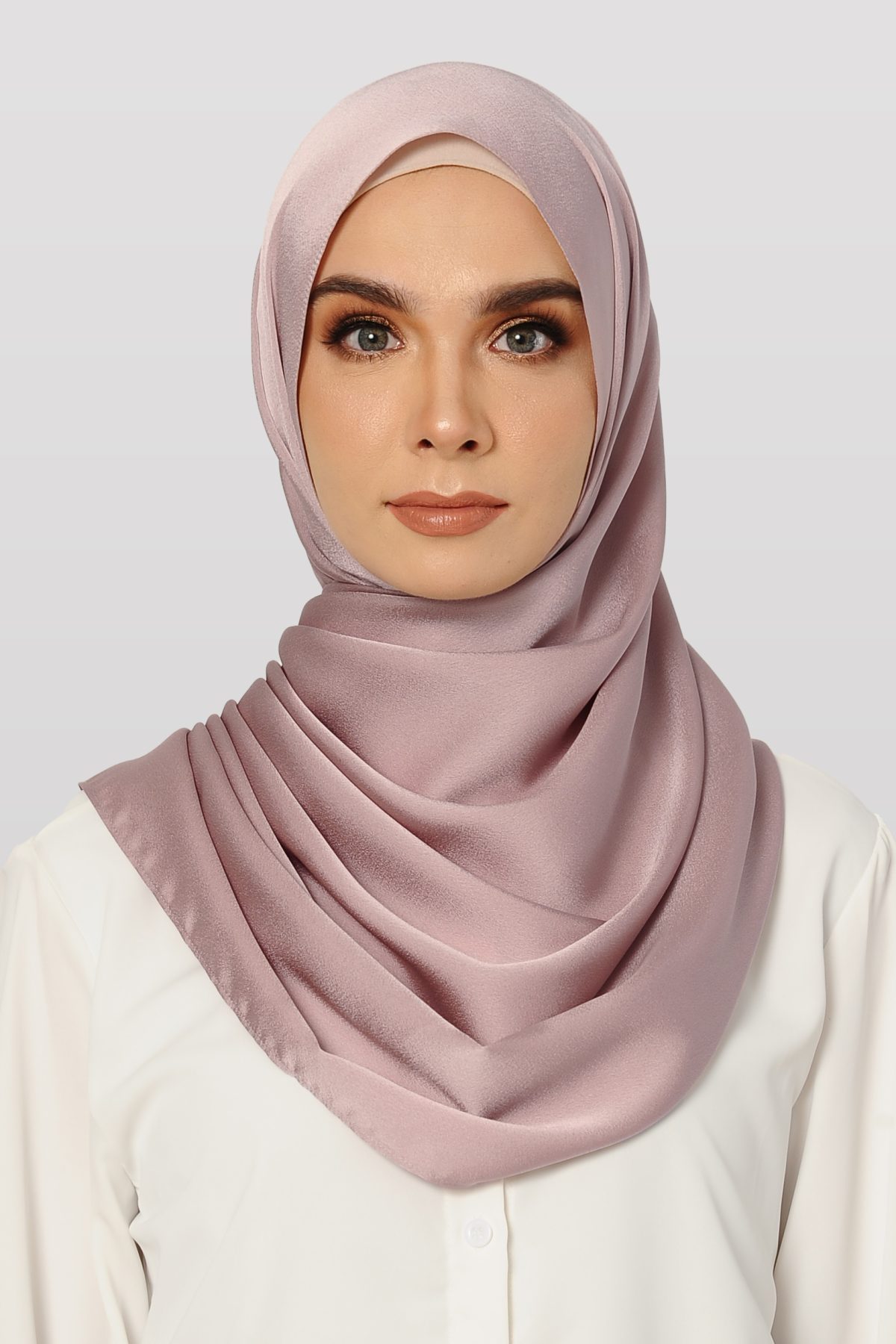 REED Long Shawl Satin Plain in Sweet Pink