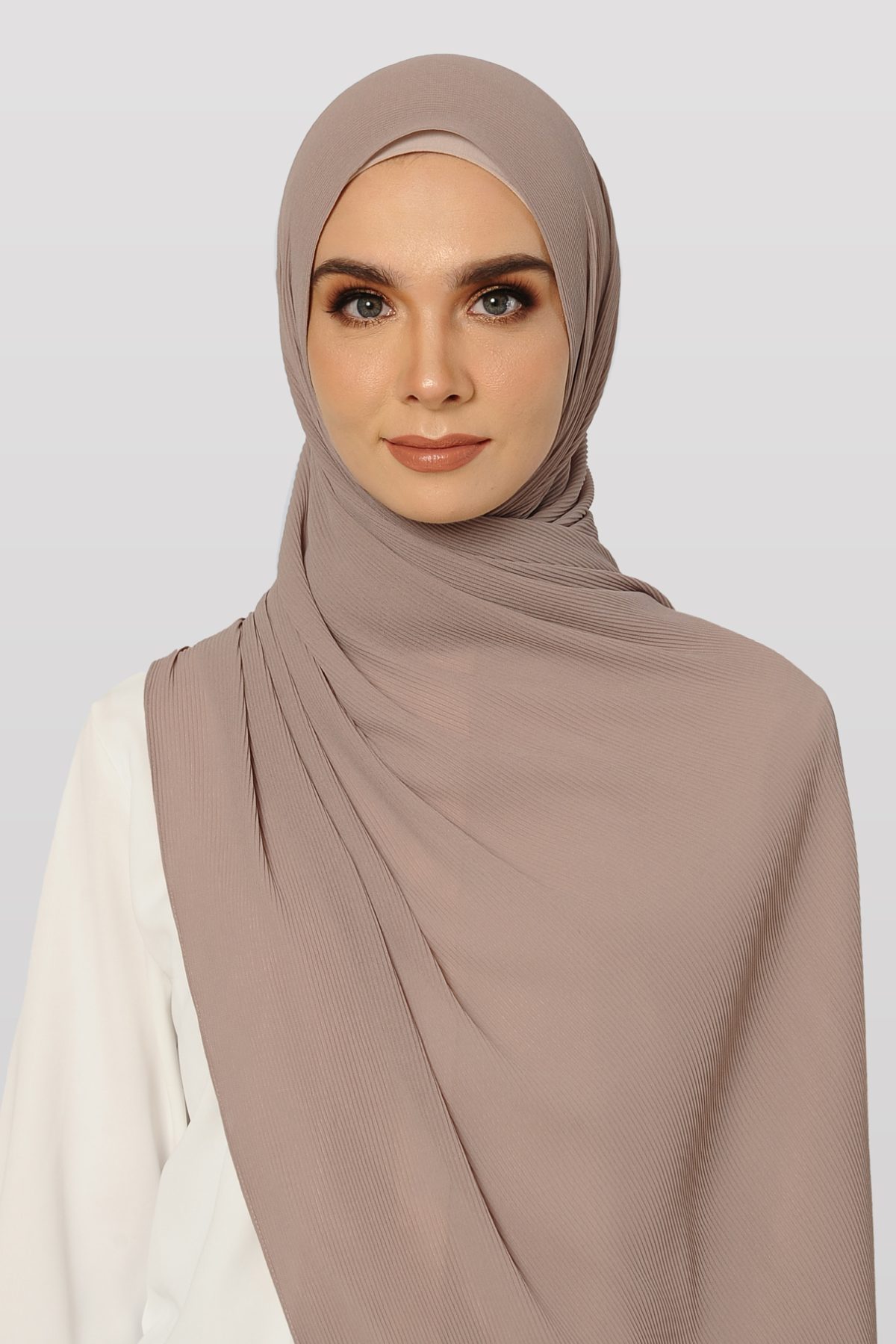 Faith Pleated Shawl Ash Brown