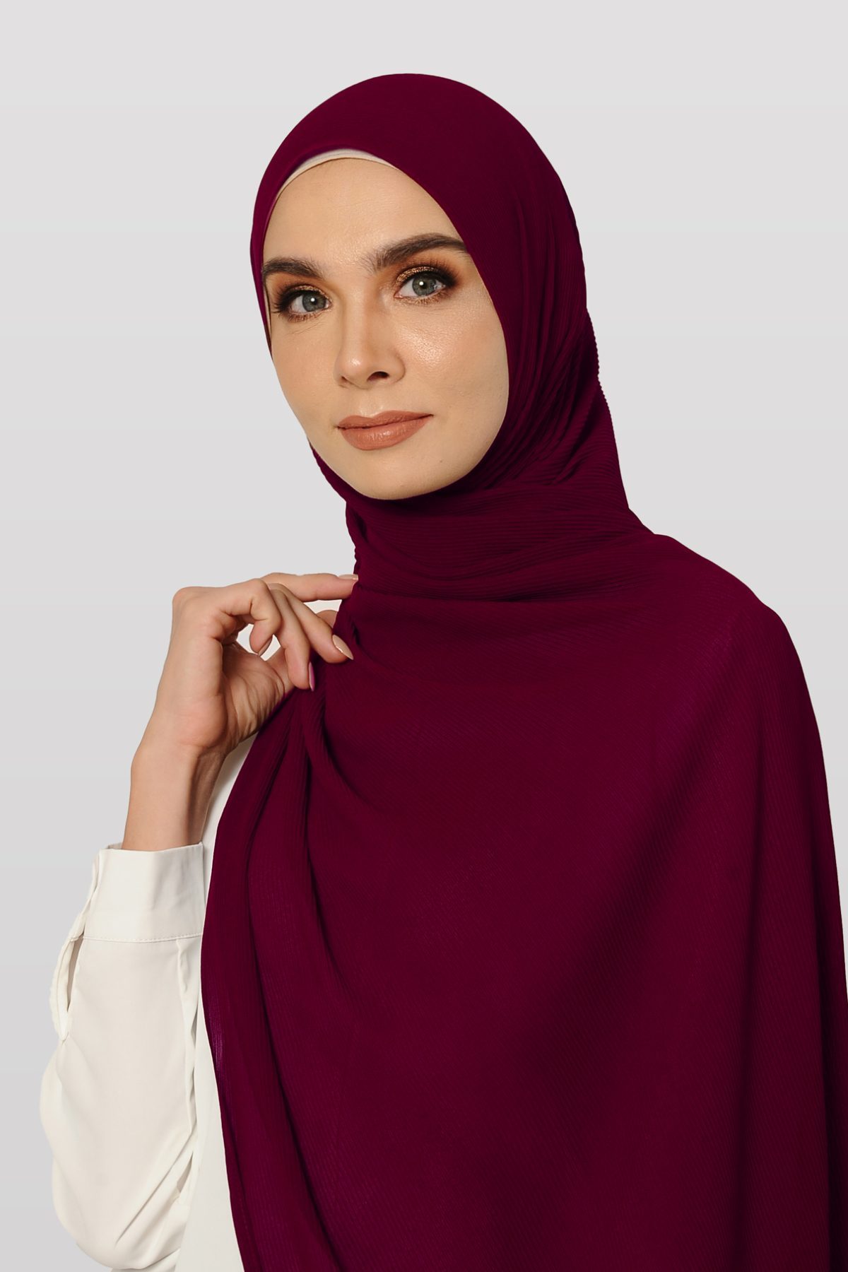 FAITH Long Shawl Chiffon Plain Pleated In Mahogany