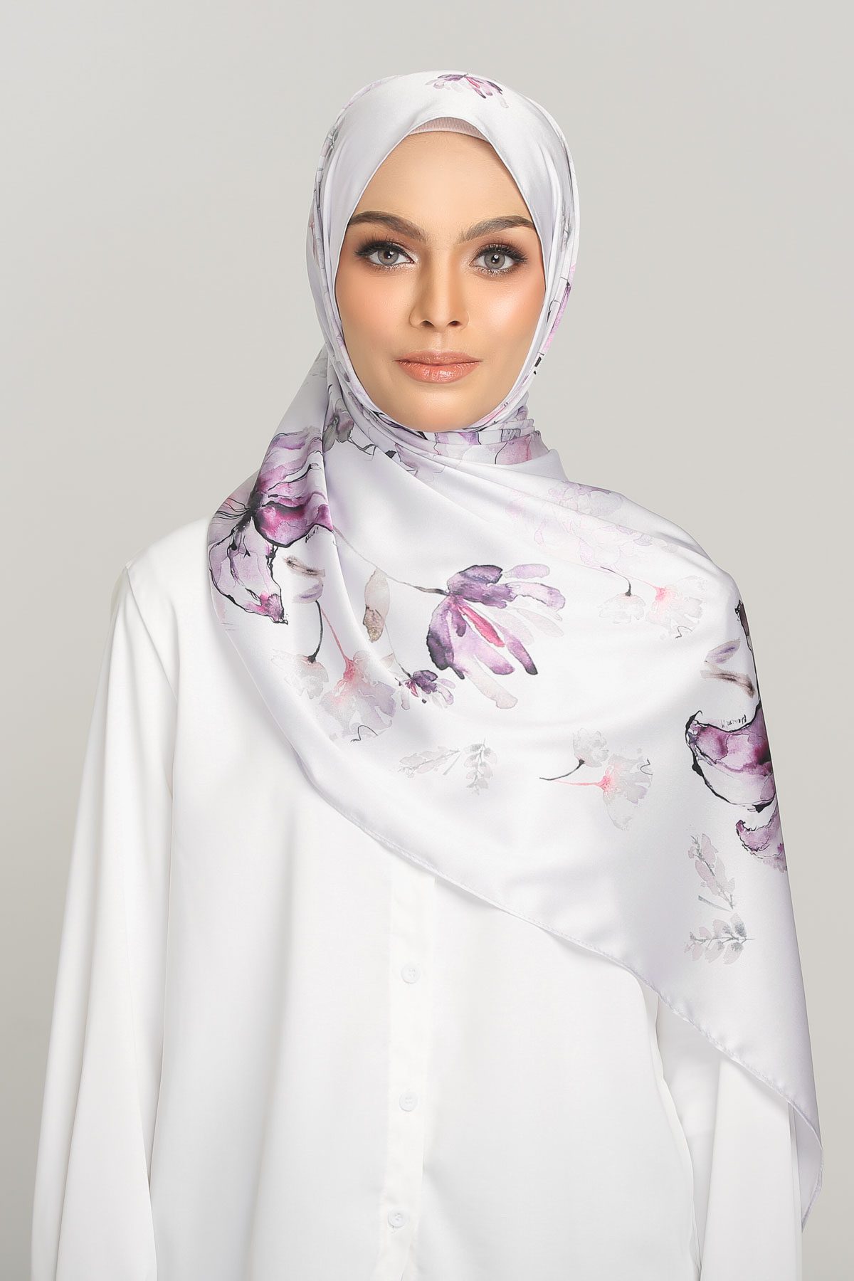 MEADOW Dahlia Long Shawl Satin Silk Printed In Purple