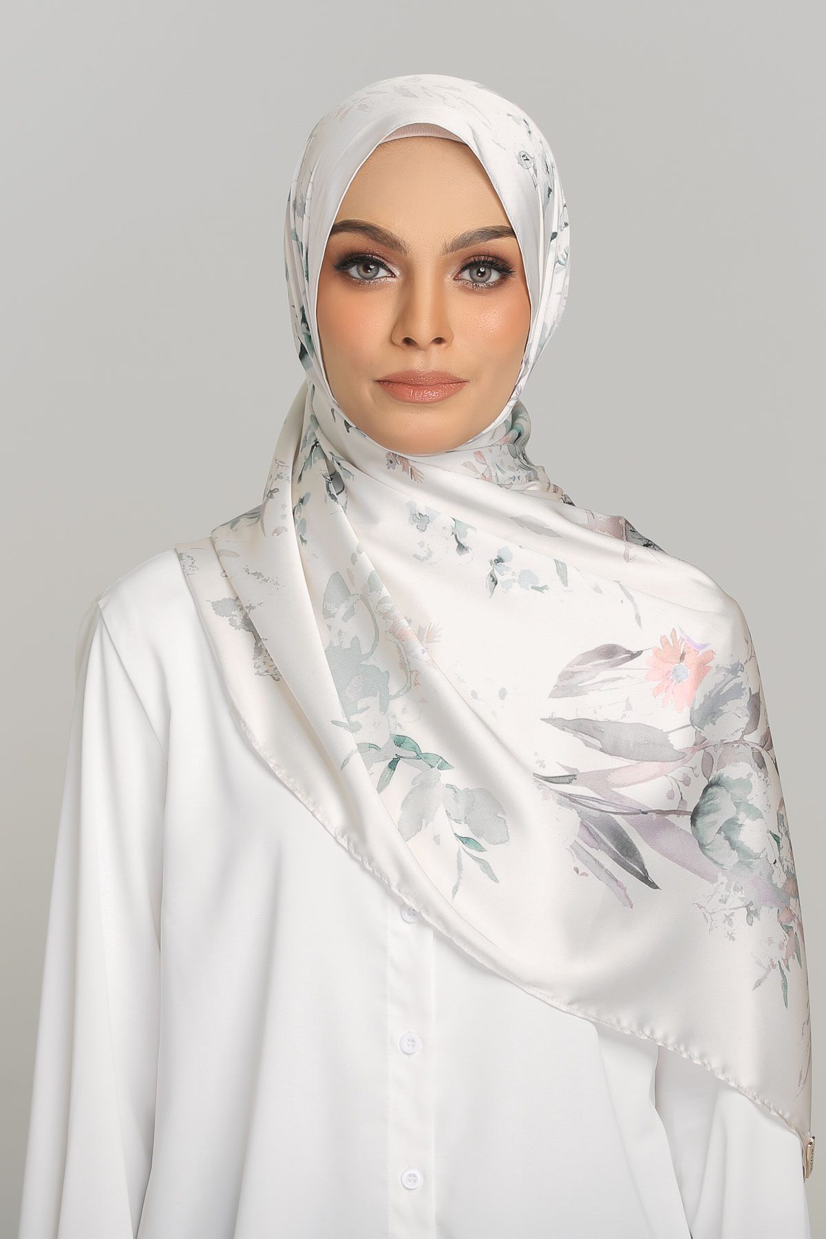 MEADOW Wildflowers Long Shawl Satin Silk Printed In Cream