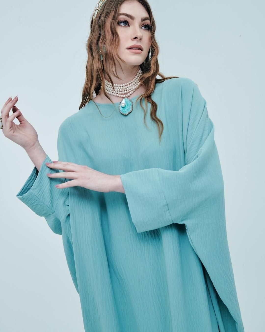 CLARISSE Kaftan Crinkled Crepe in Mint Green