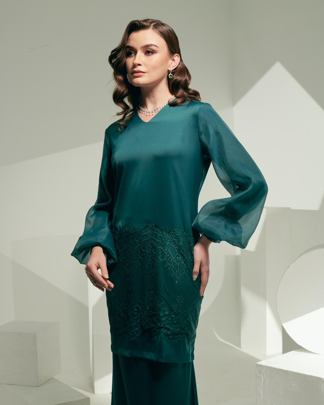 CATHERINE Satin Lace Bishop Sleeves – Emerald Green