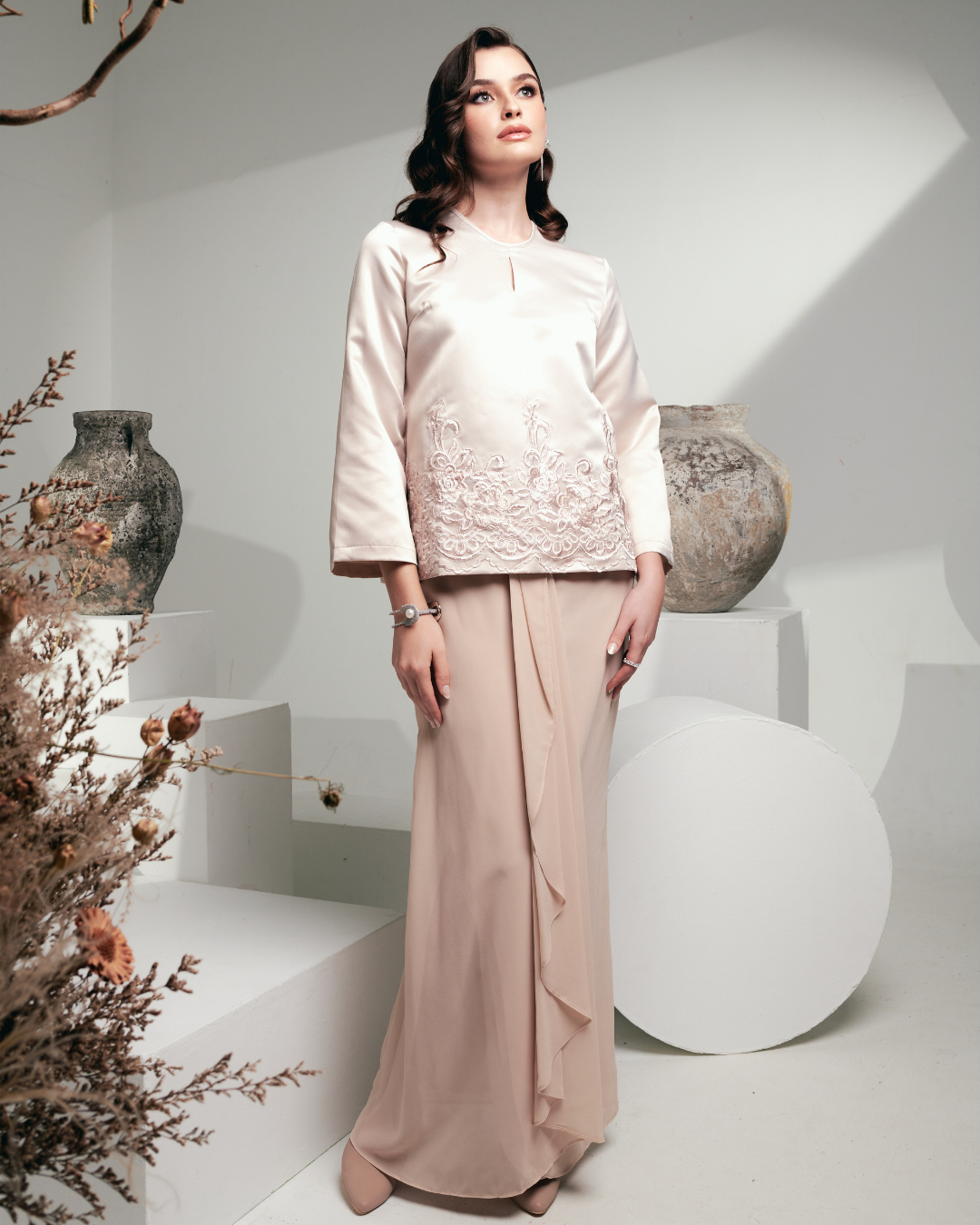 Baju Kurung Rosaville Champagne Front