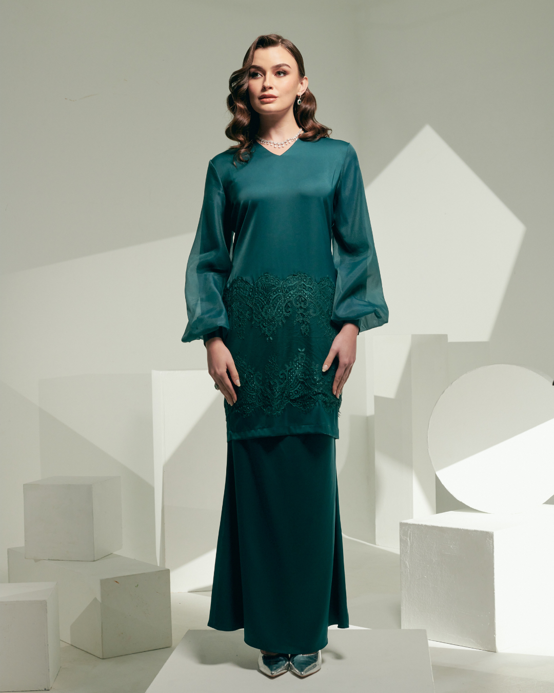 CATHERINE Satin Lace Bishop Sleeves Emerald Green Front