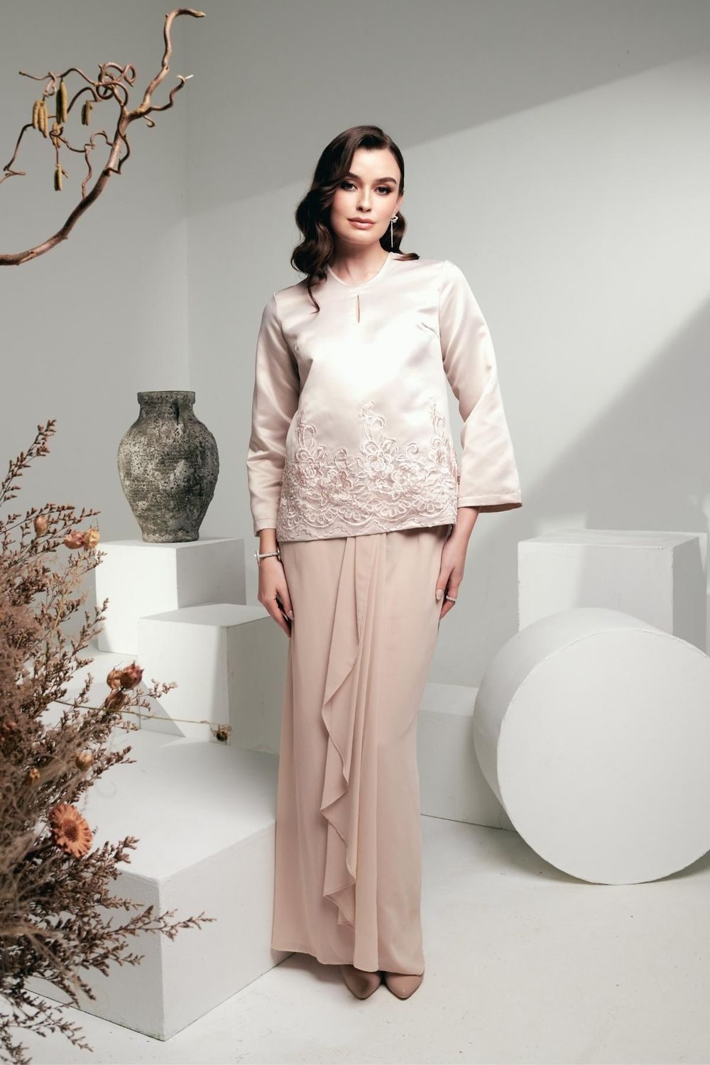 ROSAVILLE Kurung Satin Duchess Lace Ruffled Skirt – Champagne