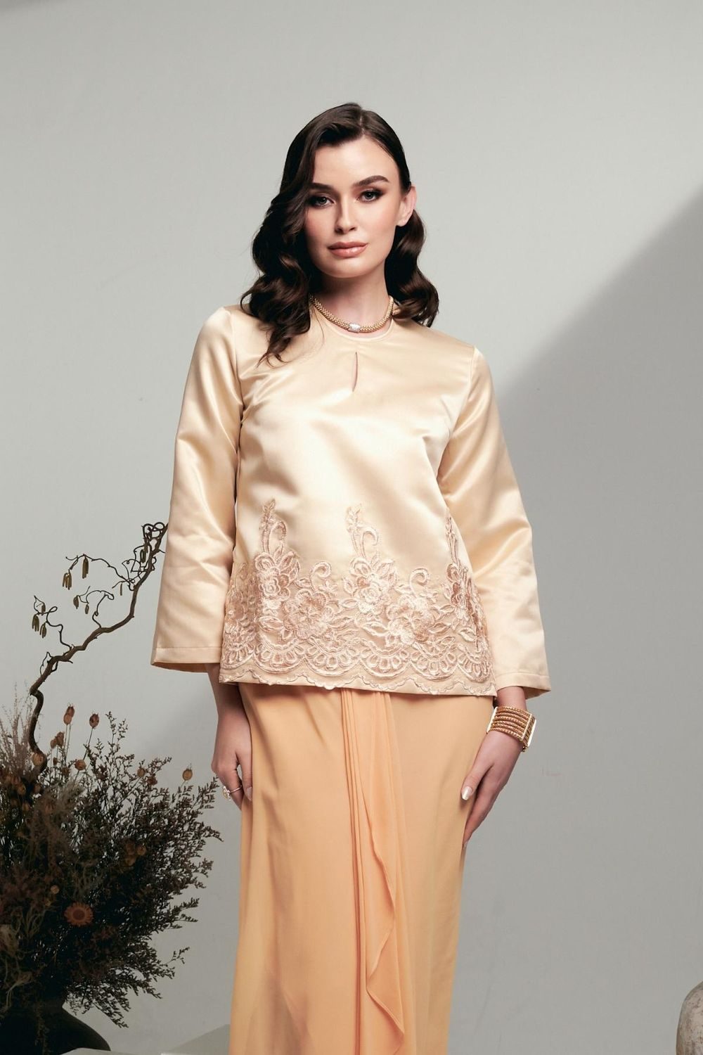 ROSAVILLE Kurung Satin Duchess Lace Ruffled Skirt – Gold