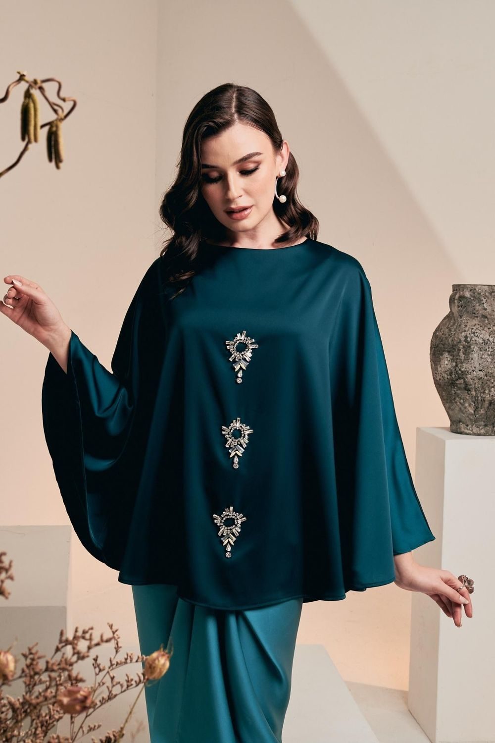 Baju Kurung Blouse Savonne Emerald Front